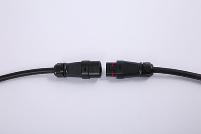 Conector solar em forma de T BC05C (para microinversor)